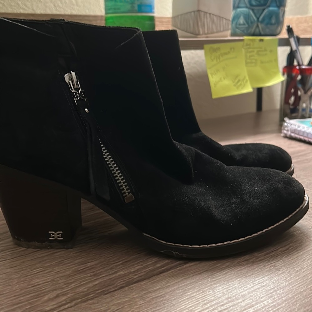 Black distressed booties, excellent lightly used condition. With a few times.